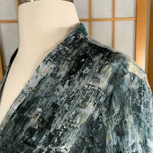 Johnny Was Pete and Greta silk blouse green and brown pattern. - Picture 7 of 14